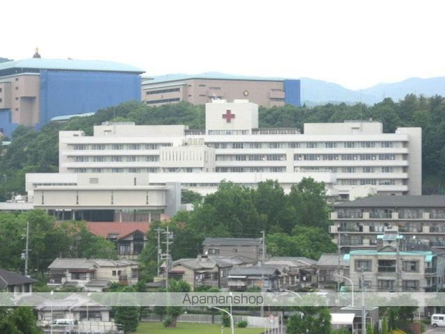 病院　高槻赤十字病院（病院）まで1661m
