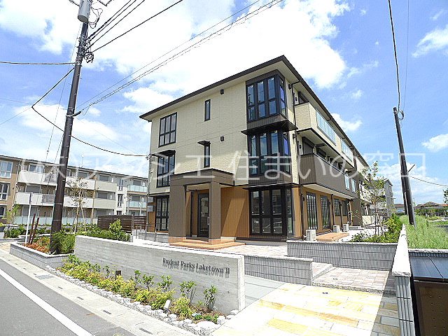 建物外観　ロイジェントパークスレイクタウンのご紹介はアソシエにお任せ下