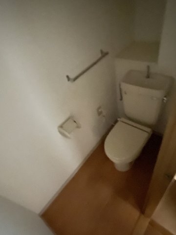 トイレ　落ち着いたトイレです