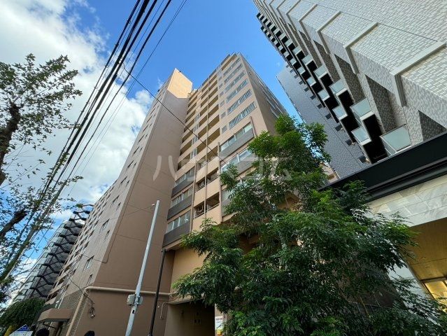 新大阪グランドハイツ2号棟の外観写真