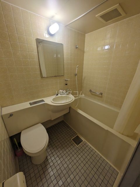 新大阪グランドハイツ2号棟のトイレ写真