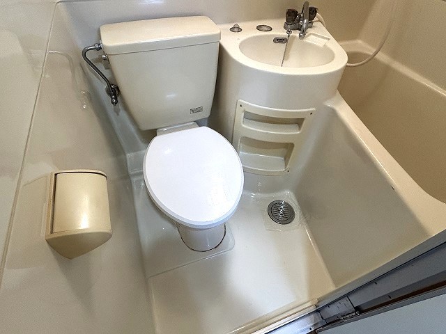 トイレ　参考写真。
