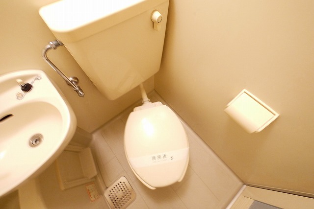 トイレ　シンプルで使いやすいトイレです