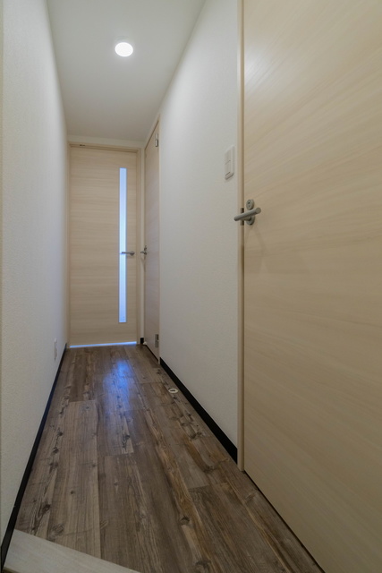 玄関　お部屋が直接見えない玄関レイアウト！