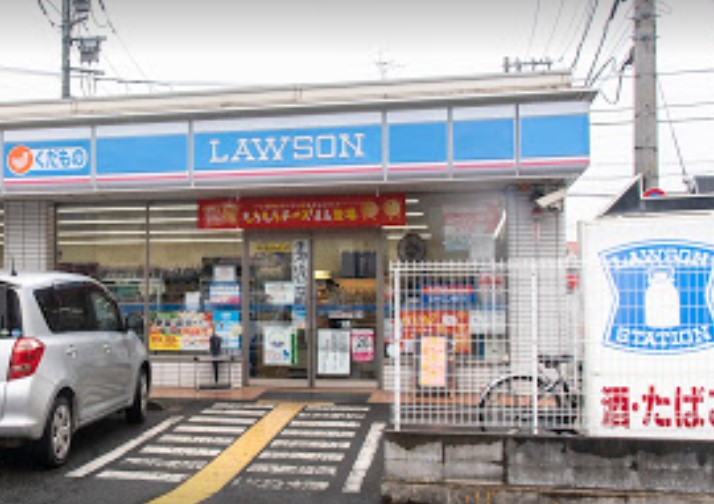 コンビニ　ローソン 町田成瀬中央通店（コンビニ）まで182m