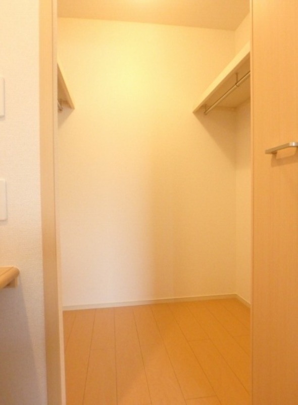 収納　図面と現状に相違がある場合には現状を優先