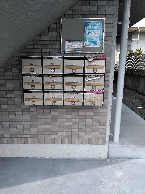 プレザント ワンの外観写真