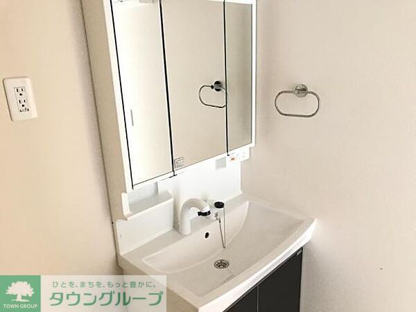 クレストの内装写真