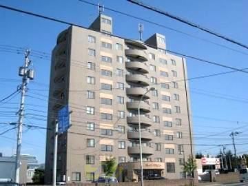 建物外観　エレベーター付きの高層３ＬＤＫマンションです♪