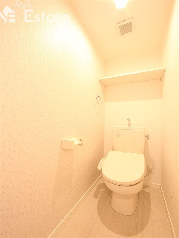 名鉄名古屋本線 栄生駅 徒歩8分 2階建 築11年のトイレ写真
