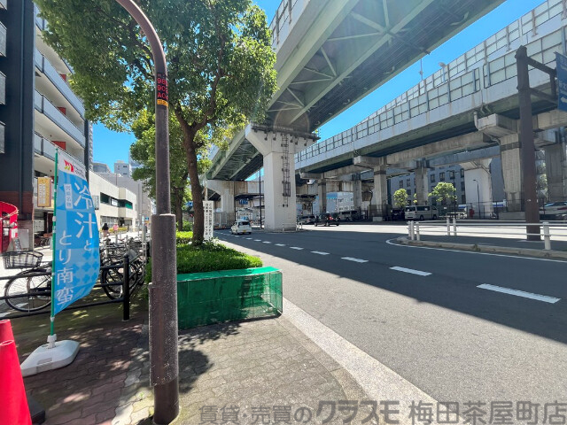 その他　周辺道路（その他）まで10m