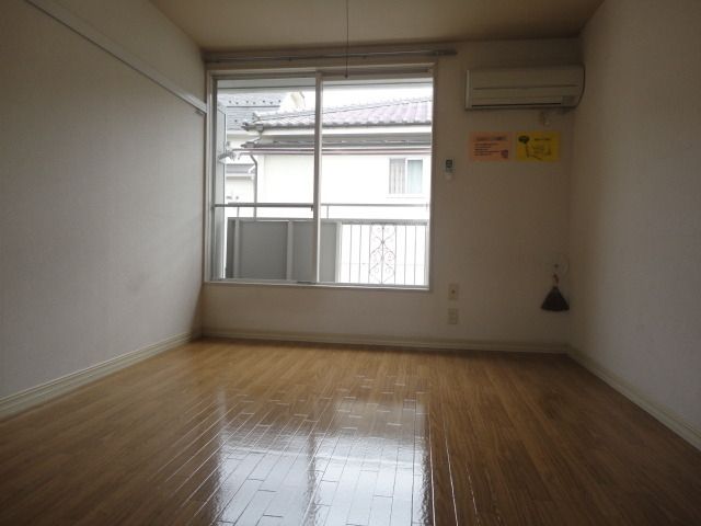 居室・リビング　★お部屋探しは株式会社タウンハウジング東京まで★