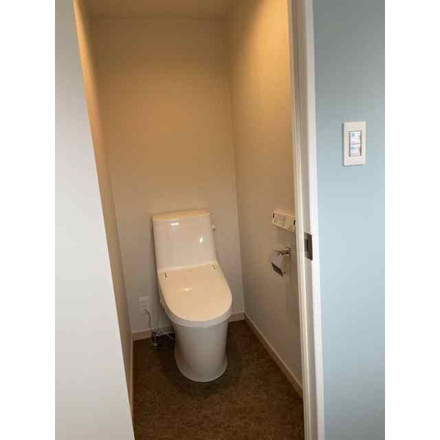 トイレ　トイレもきれいです