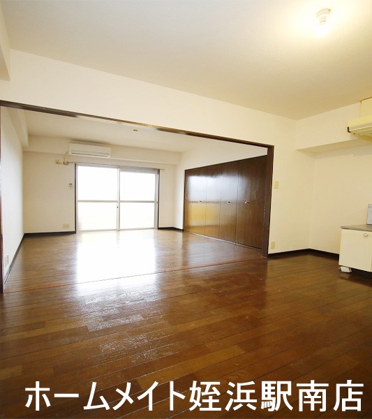 居室・リビング　★ネット無料のお部屋です！★参考写真