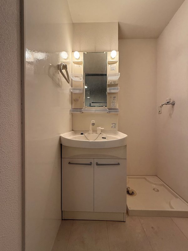 洗面設備　※同タイプの※同タイプの他のお部屋ですのお部屋です
