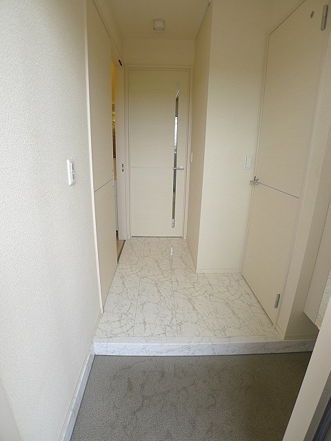 玄関　玄関ホール