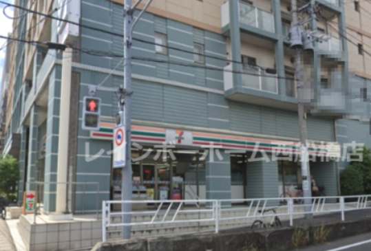 コンビニ　セブンイレブン（コンビニ）まで475m