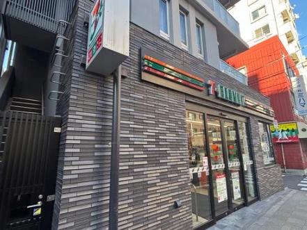 コンビニ　セブンイレブン 荒川東日暮里6丁目店（コンビニ）まで251m