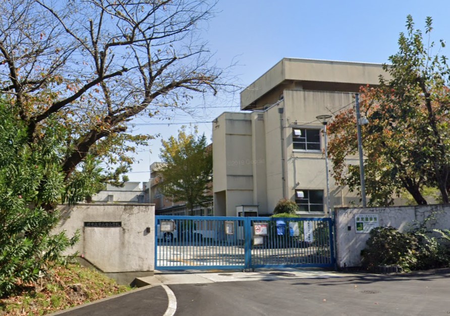 小学校　堺市立宮山台小学校（小学校）まで1214m