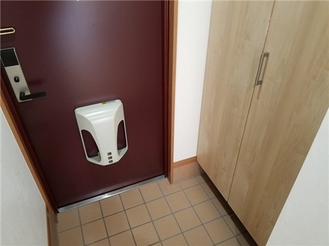 メゾン路添?の玄関写真