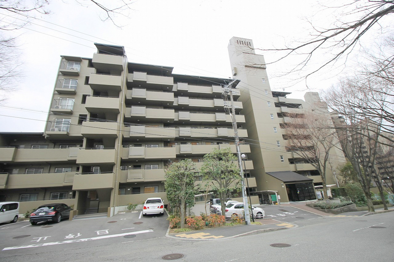 北大阪急行 千里中央駅 徒歩10分 築45年