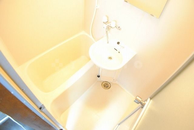 こすもらいふ千里の風呂写真