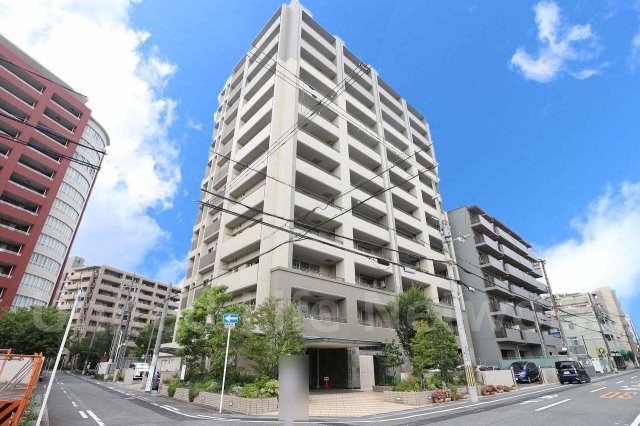 建物外観　シンプルで洗練されたデザインが毎日の暮らしに心地よさをプラス