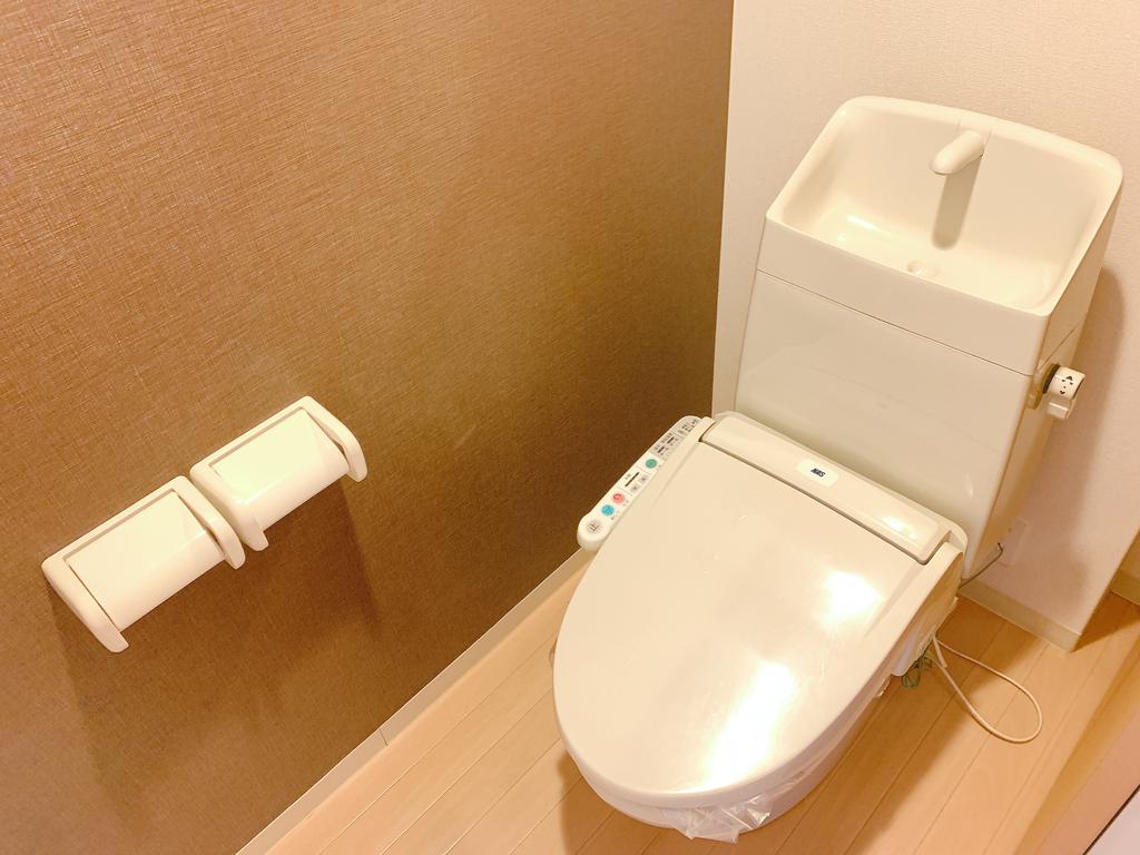 【アジュール IIのトイレ】
