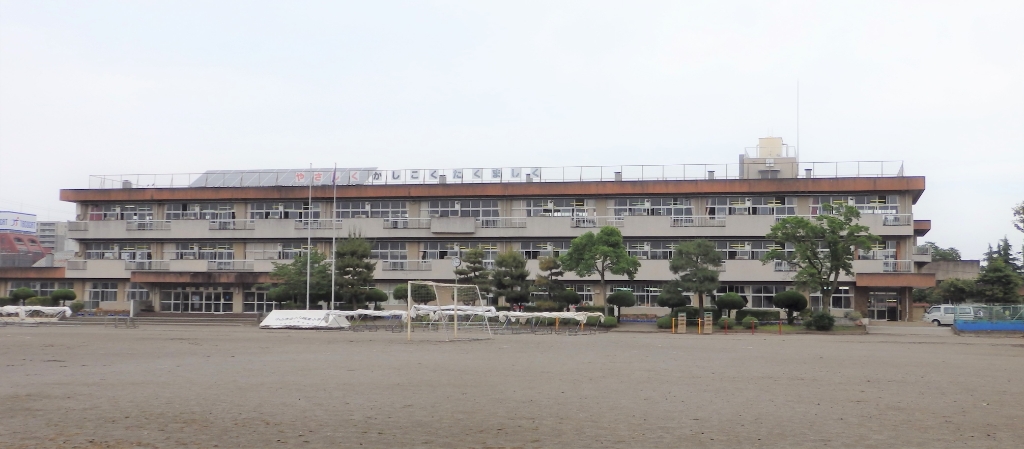 【岩木ハイツの小学校】