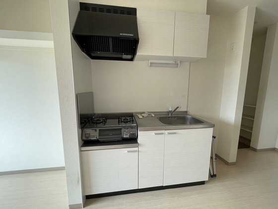 キッチン　※別部屋の写真です