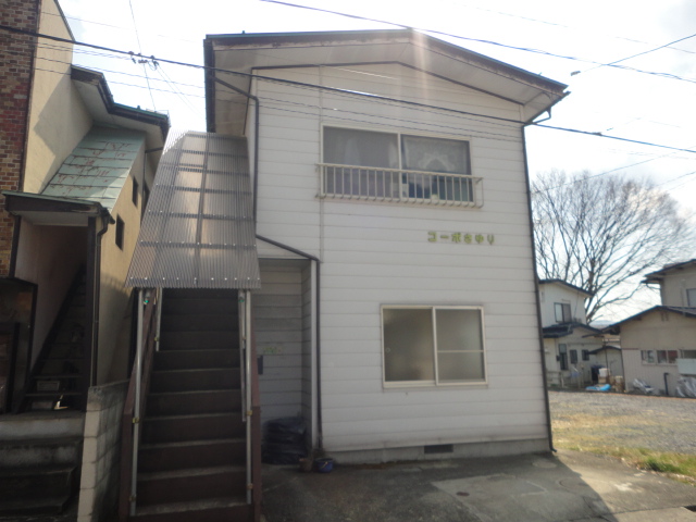 コーポさゆりの建物外観