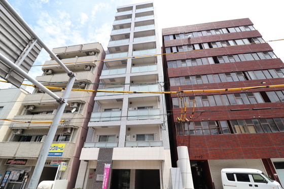 広島市中区昭和町のマンションの建物外観