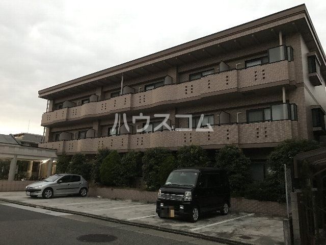 名古屋市中村区鴨付町のマンションの建物外観