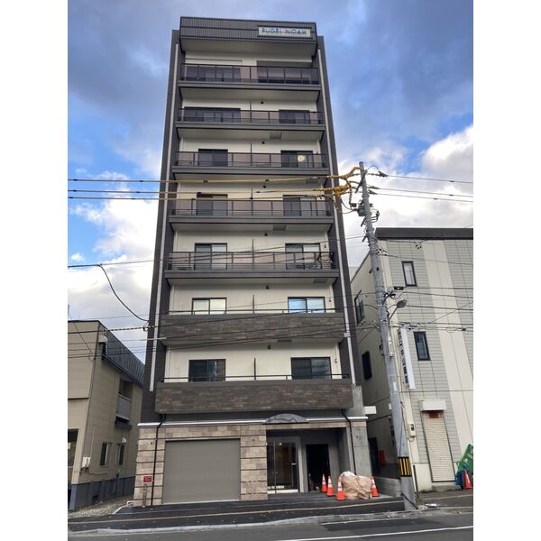 【PUDEL NOAH OHDORI(プディールノア大通)の建物外観】