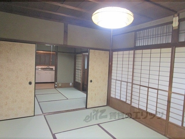 居室・リビング　リビング