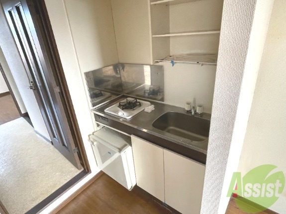 キッチン　キッチンにはガスコンロが設置してありますよ！