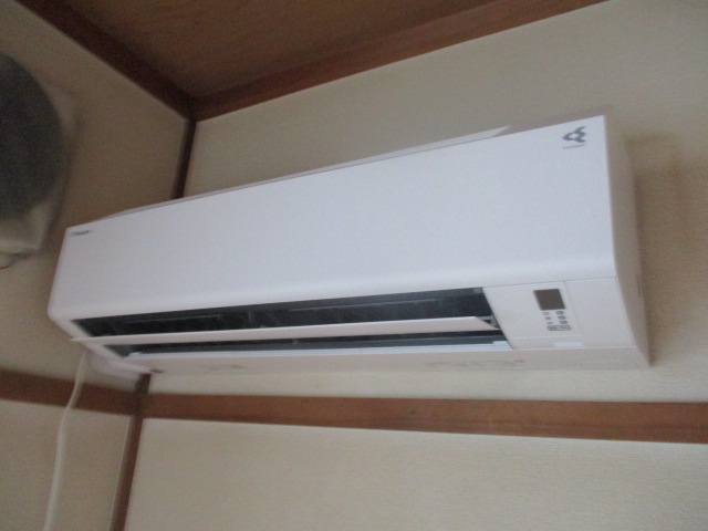 その他設備　エアコン1台設備。