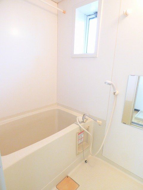 パーク曙 C棟の風呂写真