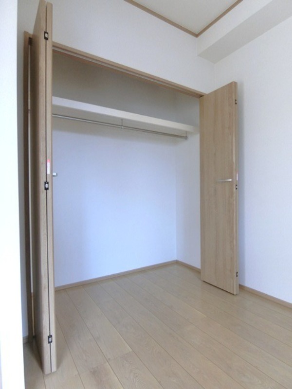 収納　図面と現状に相違がある場合には現状を優先