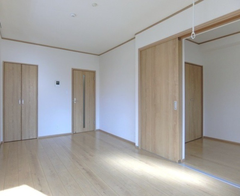 居室・リビング　図面と現状に相違がある場合には現状を優先