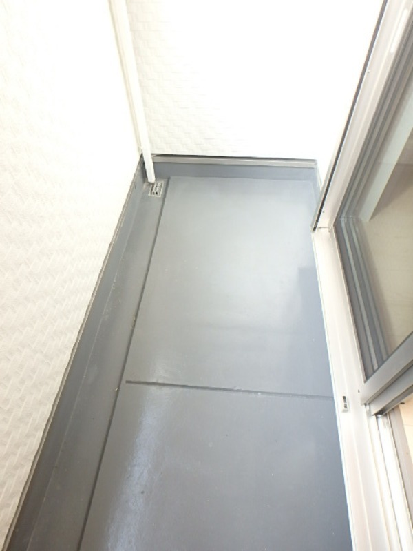 バルコニー　図面と現状に相違がある場合には現状を優先