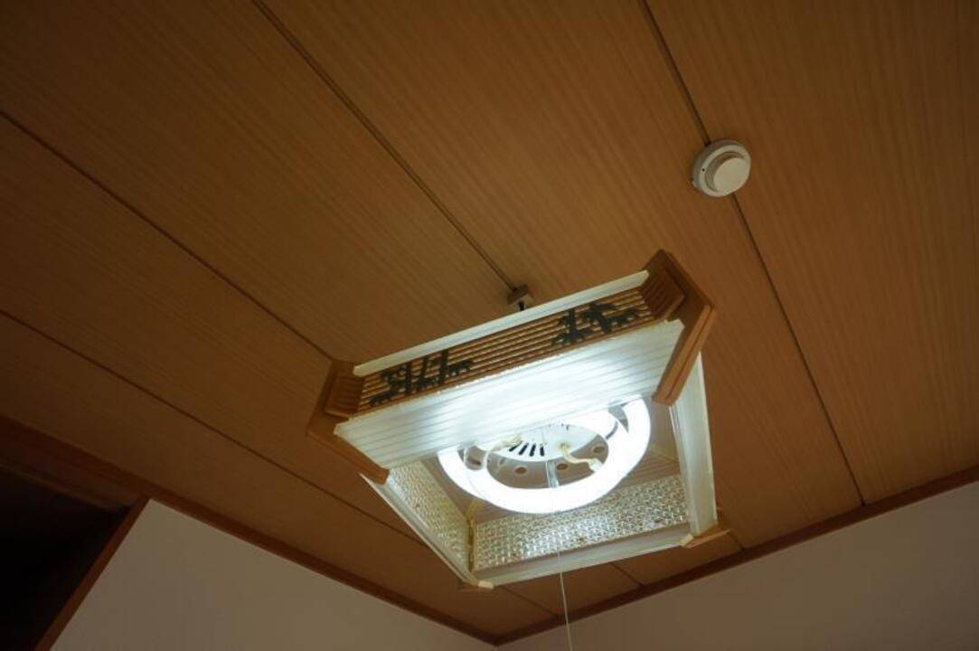 その他設備　照明器具