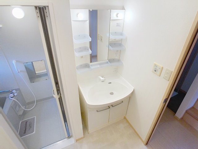 洗面設備　2025年12月撮影※現況を優先します