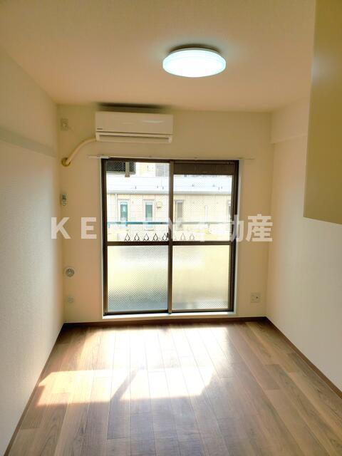 居室・リビング　おしゃれな居間です