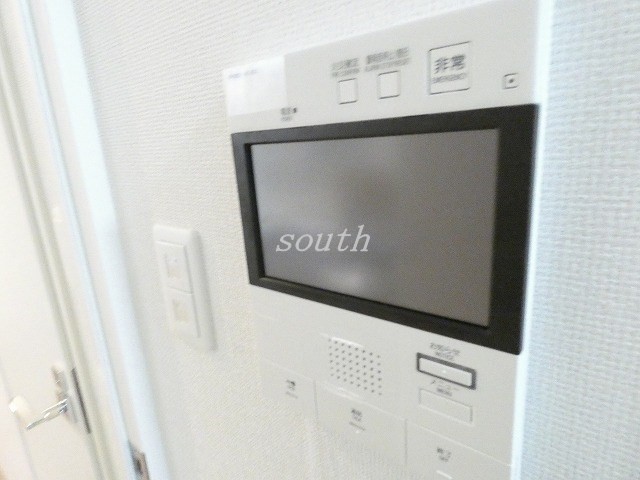 セキュリティ　お部屋により室内カラーが異なります