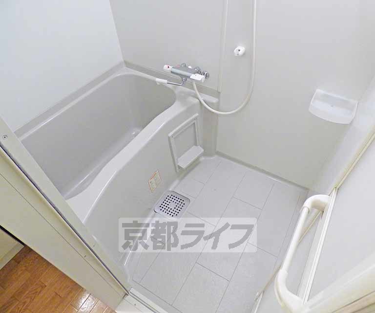 バス・シャワールーム　バスです。