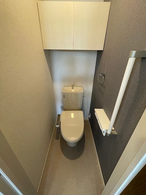 トイレ　同施工