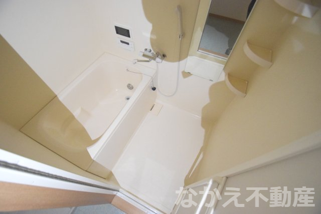 バス・シャワールーム　ゆったり過ごせるお風呂です