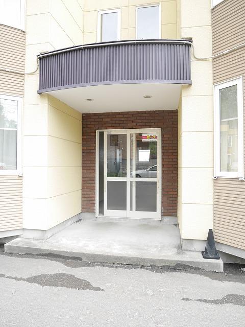 エントランス　エントランス