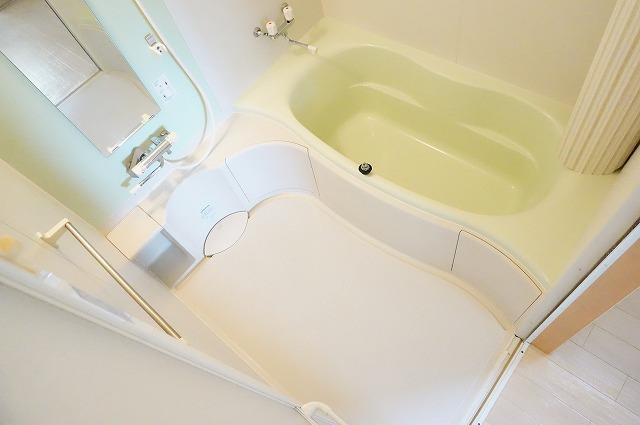 バス・シャワールーム　浴室